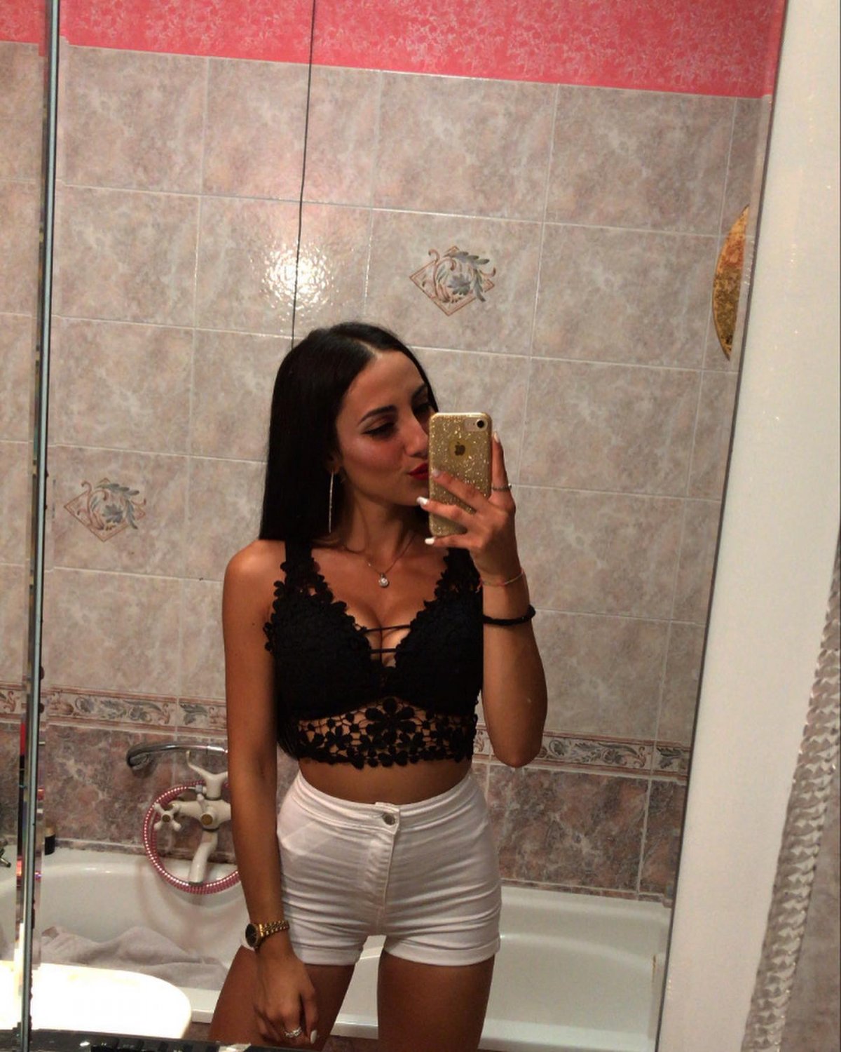 slut latina brunette (96) #8LsEd9pq