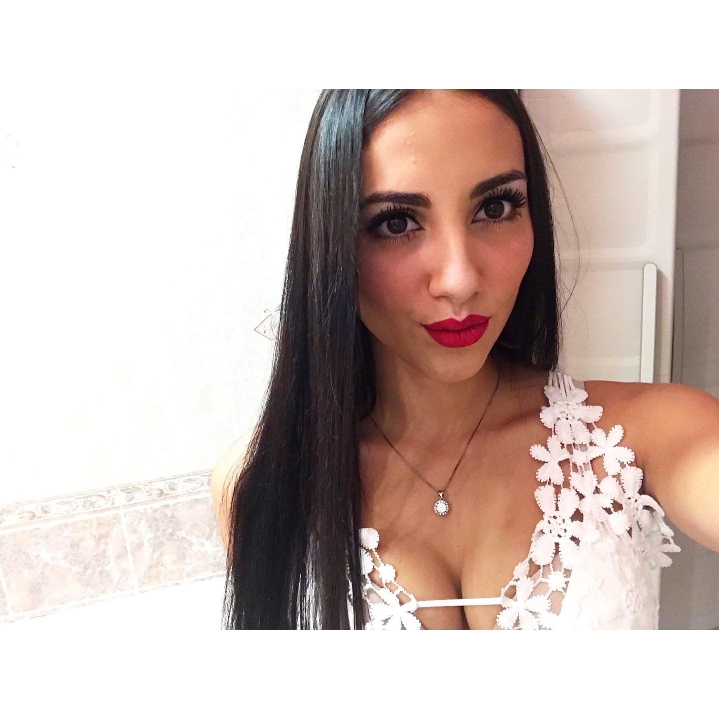 slut latina brunette (96) #AGbE2LPI