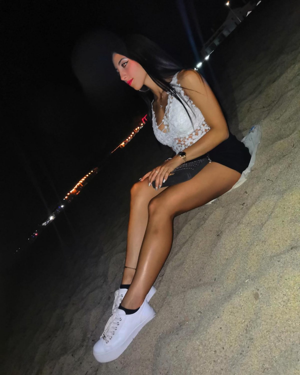 slut latina brunette (96) #GMt0hcMV