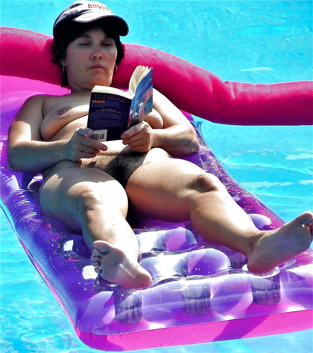 Naked Pool Party 29a #bq1JaMDS