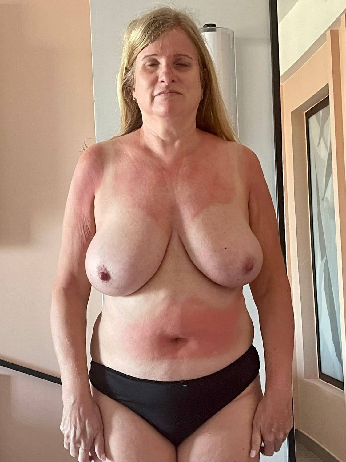 Saggy Boobs #wG1A488x