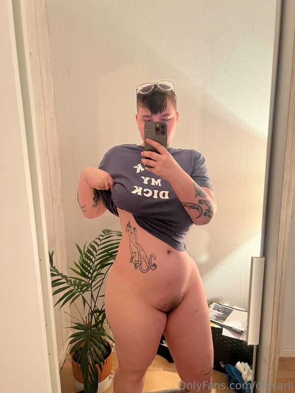 Bubble booty short haired tomboy #0vDCzi7N
