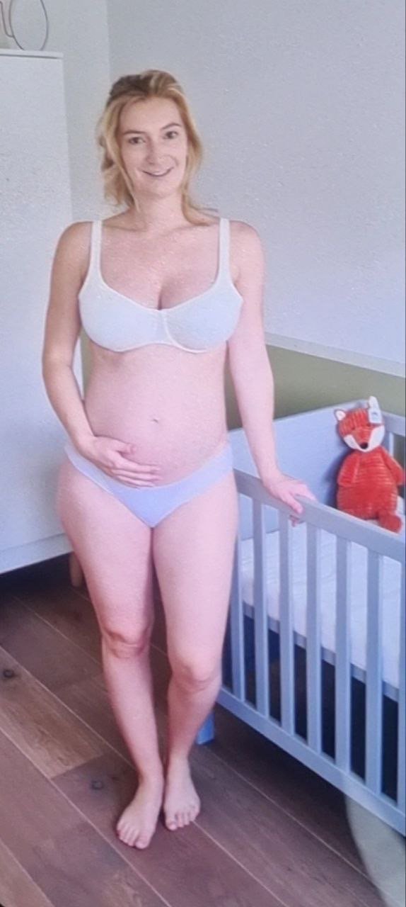 Dutch Pregnant MILF Exposed - to expose or private show ur slut Kik me @EricCarter84, Im up allnight #eMobWJSf